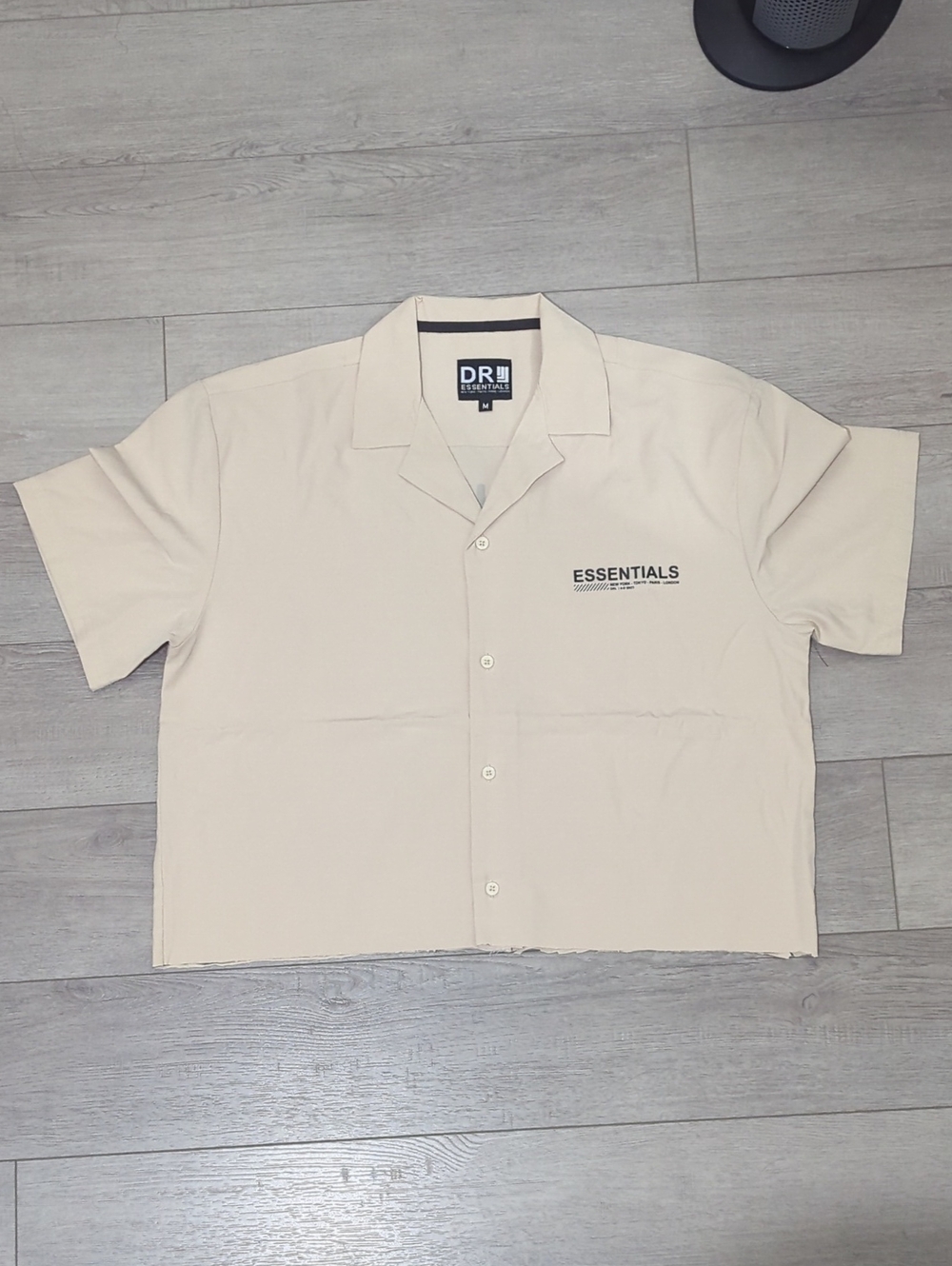 Cropped Essentials Men's Short-Sleeve Camp Shirt in Cream